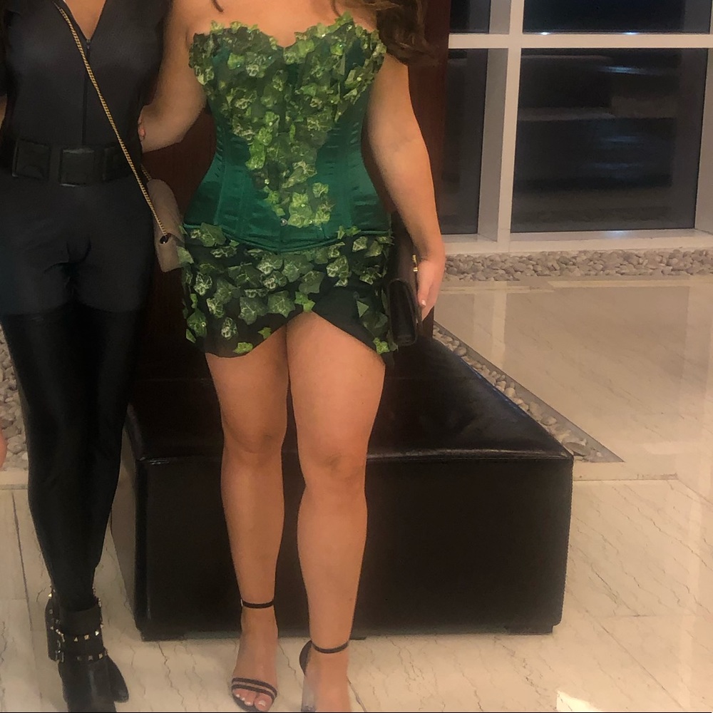 Poison ivy costume